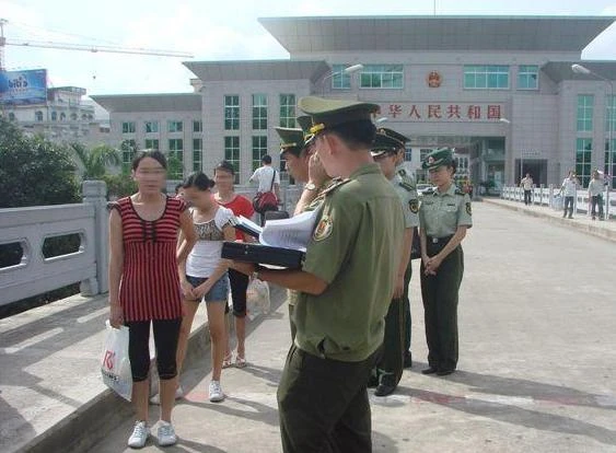 Giải cứu bé gái Việt 10 tuổi bị bán làm vợ ở Trung Quốc ảnh 2