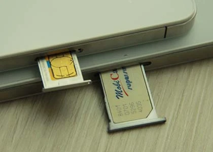 Nhiều người mua phải iPhone 4 giả vì ham hàng rẻ ảnh 11