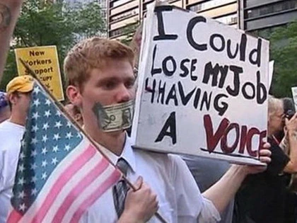 Biểu tình ở phố Wall, hàng trăm người bị bắt ảnh 2