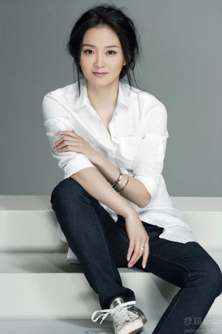 Vương Diễm trở lại đầy gợi cảm ảnh 2