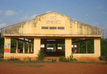 Bình Phước "bội thu"... chợ bỏ hoang! ảnh 1