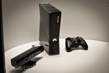 Cận cảnh Xbox 360 Slim ảnh 1 Cận cảnh Xbox 360 Slim ảnh 1