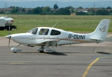 Máy bay riêng về Việt Nam giá chỉ bằng chiếc xe hơi ảnh 1