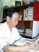 Ông Trần Đậu, nhà thơ của 1.000 bài thơ cổ động