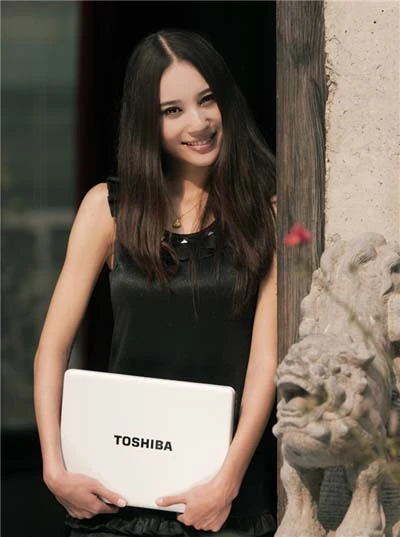 Toshiba Portégé M900 nhiều màu sắc trẻ trung và nữ tính, ổn định với nhiều các tính năng bảo mật như chống sốc ổ cứng 3 chiều, mã hóa và khóa BIOS.