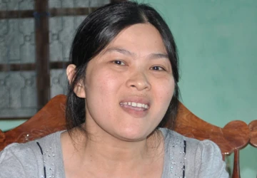 Một giáo viên dẫn em đi đánh đồng nghiệp ảnh 1