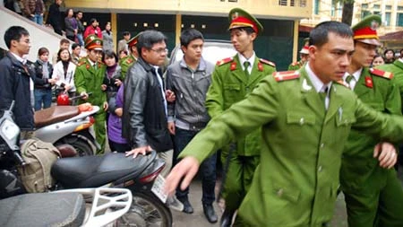 Nóng bỏng tranh luận động cơ nữ sinh giết người tình ảnh 3