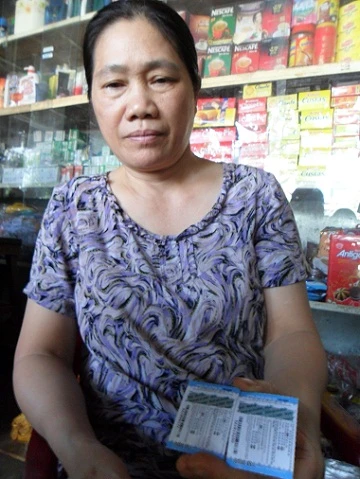 Lại phát hiện thẻ cào "ma" dán mác Viettel ảnh 1