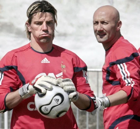 Những danh thủ làng túc cầu giải nghệ năm 2011 ảnh 19 Những danh thủ làng túc cầu giải nghệ năm 2011 ảnh 19