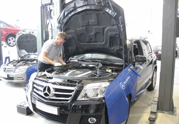 Mercedes-Benz giảm giá một số dòng xe ảnh 1