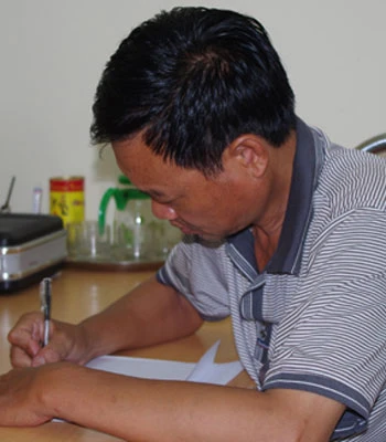 Đốt nhà người tình vì ghen ảnh 1