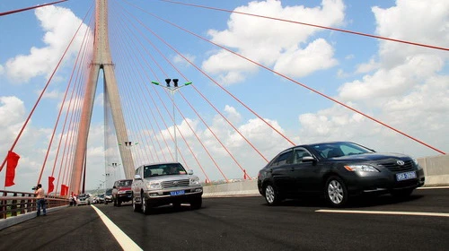 Cắt băng khánh thành cầu Cần Thơ ảnh 1 Cắt băng khánh thành cầu Cần Thơ ảnh 1