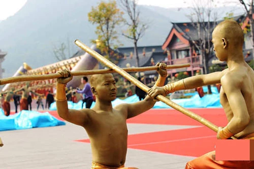 "Thiếu lâm đồng ma trận" gây "sốc" tại Liên hoan Võ thuật ảnh 9