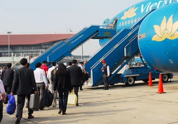 Kiểm tra, ngăn chặn đầu cơ vé máy bay ảnh 1