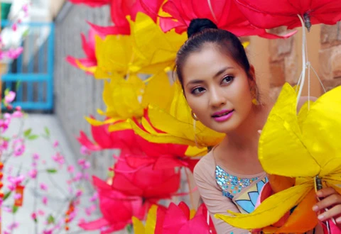 Kiều nữ Ngọc Lan cười ảnh 17