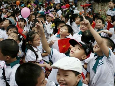 HS Trường Tiểu học Kim Liên trong lễ khai giảng. Ảnh: LAD