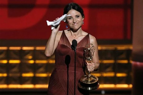 Emmy 2012: “Đế chế” Mad Men sụp đổ ảnh 2