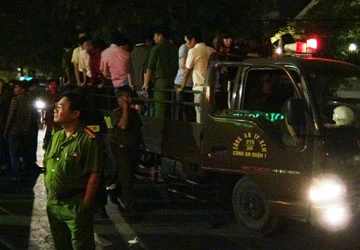 “Đột kích” Diamond Club lúc rạng sáng ảnh 2