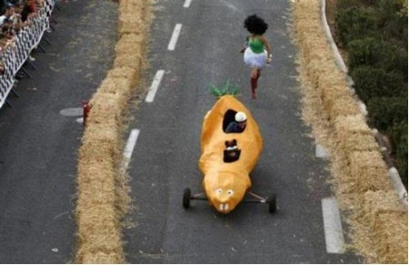 Những cuộc thi kỳ lạ nhất thế giới ảnh 5