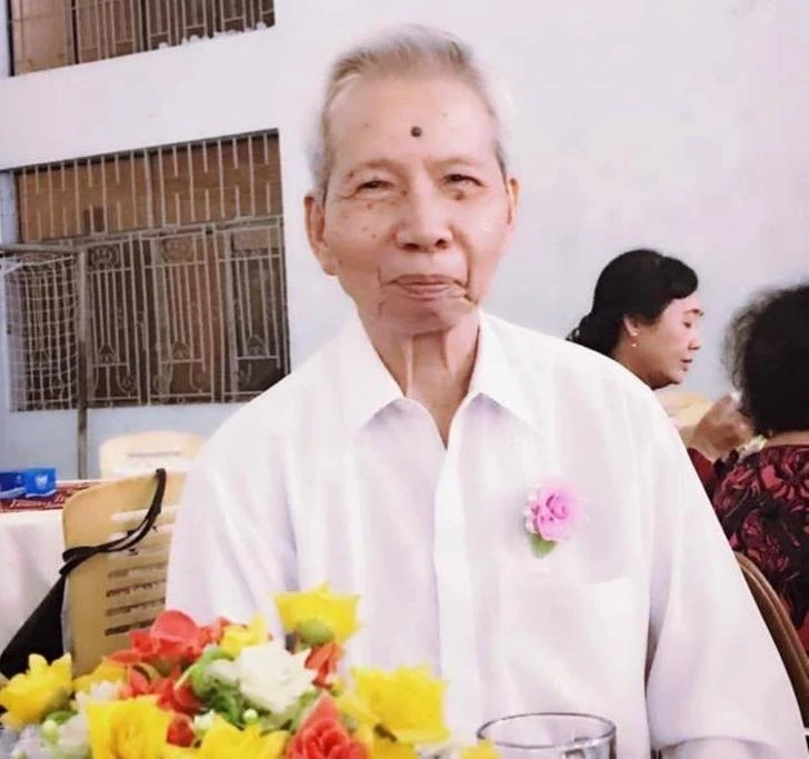 Nhà giáo ưu tú Trần Hữu Tá qua đời