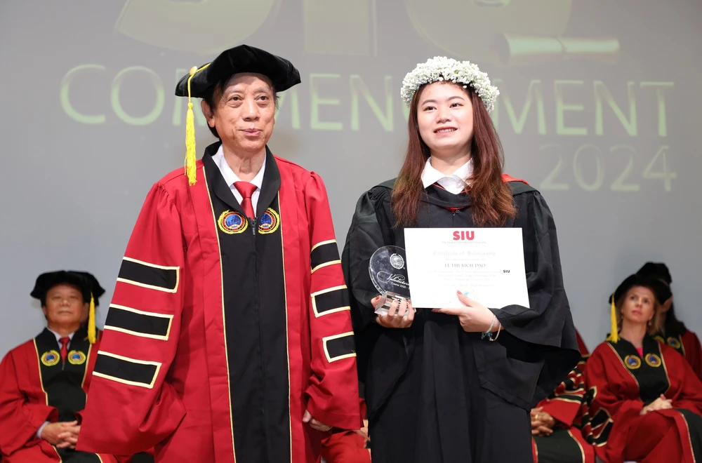 Thủ khoa Trường ĐH Quốc tế Sài Gòn