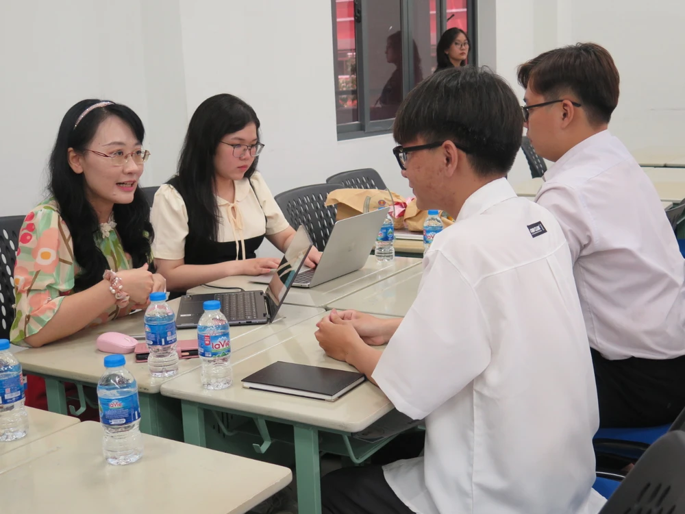 ngay-hoi-viec-lam (1).JPG