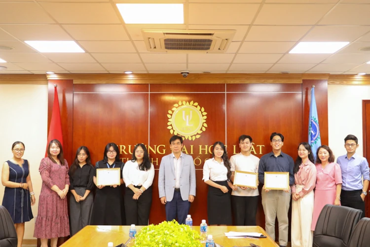 Trường ĐH Luật TP.HCM giải thưởng quốc tế