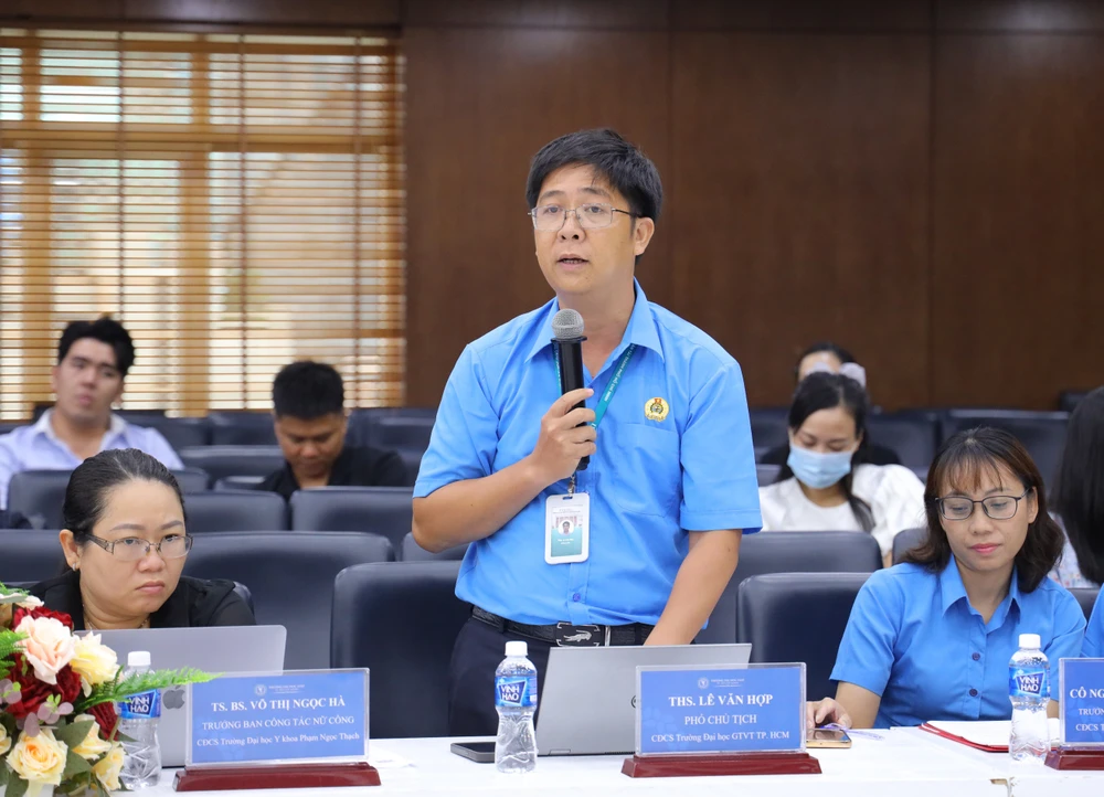 hoat-dong-cong-doan-truong-dh-luat-thcm (2).jpg