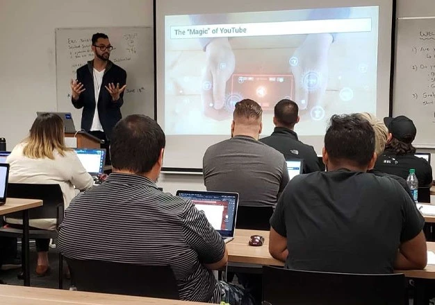 bang-cu-nhan-sinh-vien-luat (1).jpg