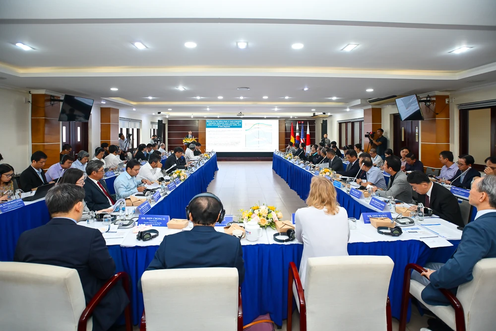 nguon-nhan-luc-cao-viet-nam (4).jpg