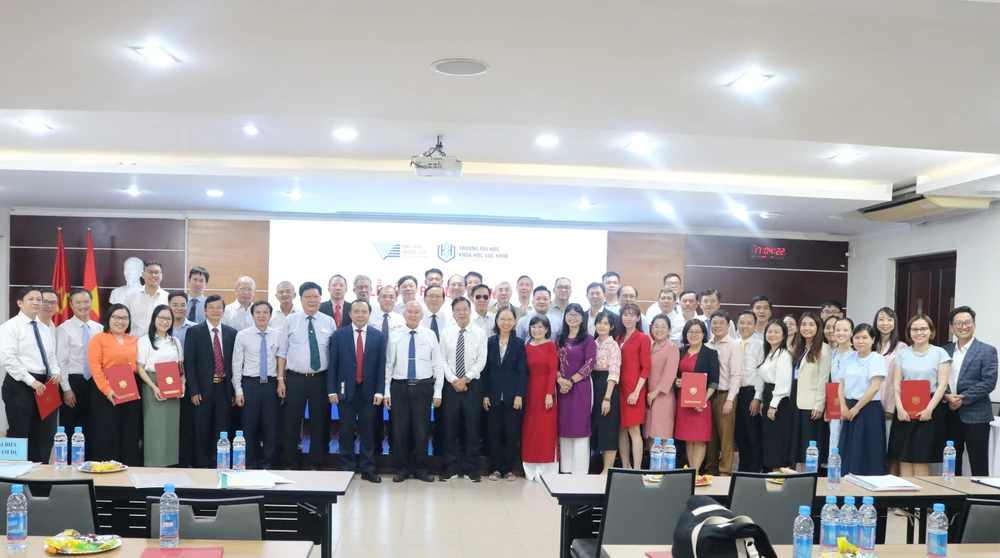 giám đốc bệnh viện Trường ĐH Khoa học Sức khỏe