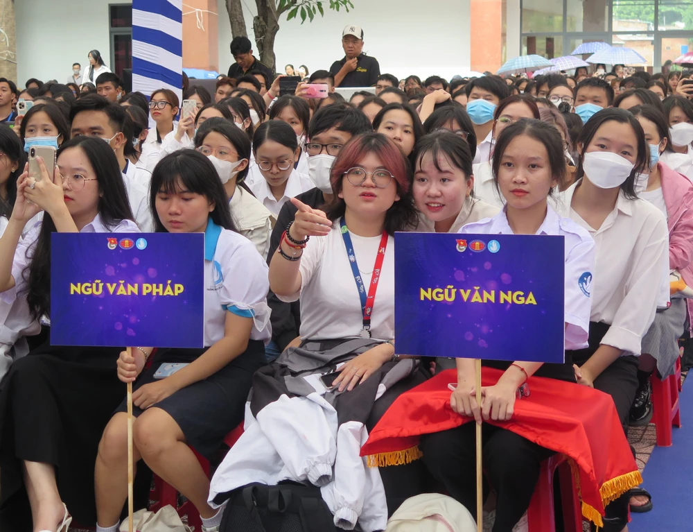 Ngành khoa học cơ bản miễn học phí