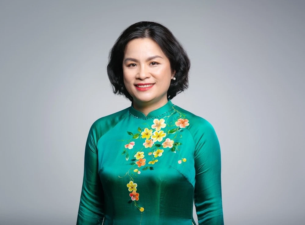 GS NGO THI PHUONG LAN.jpg