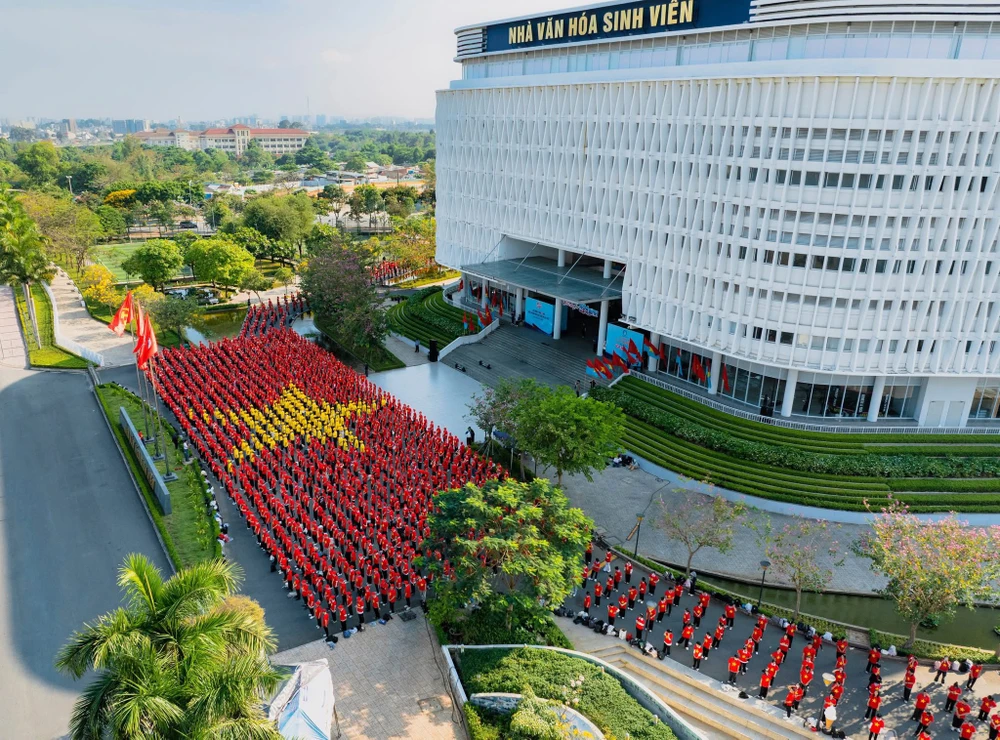 sinh-vien-tp-hcm-hop-ca (13).jpg