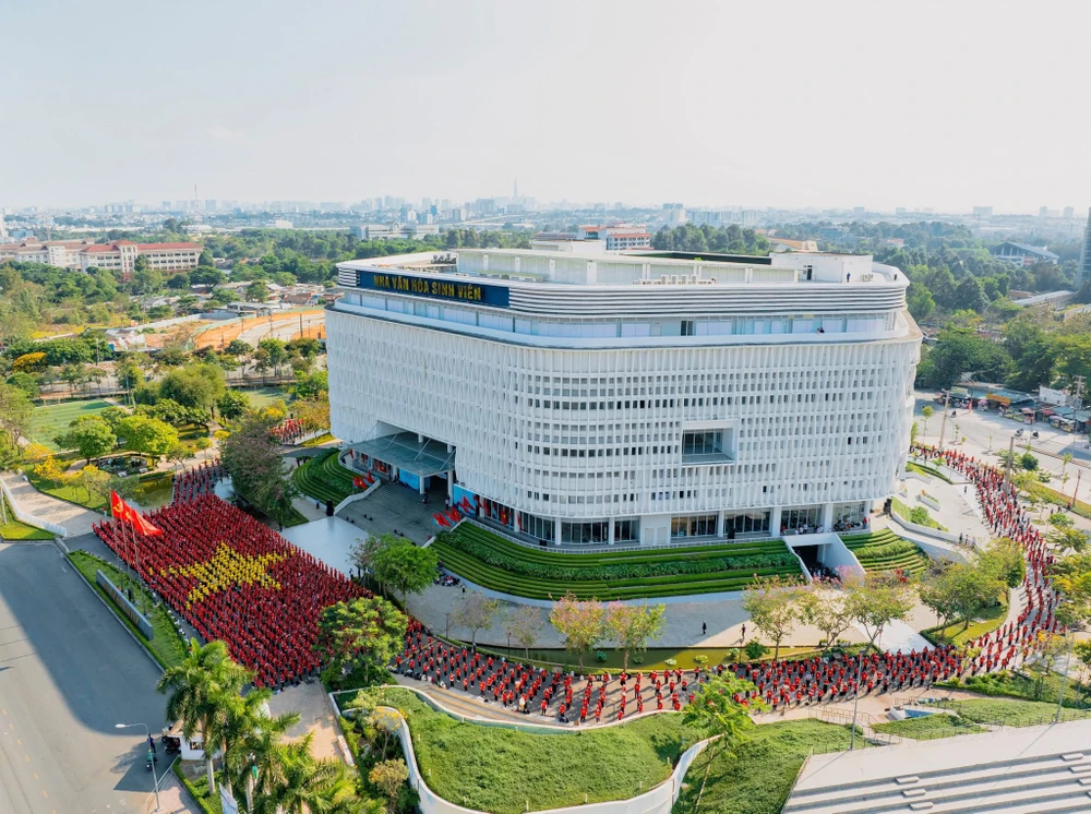 sinh-vien-tp-hcm-hop-ca (14).jpg