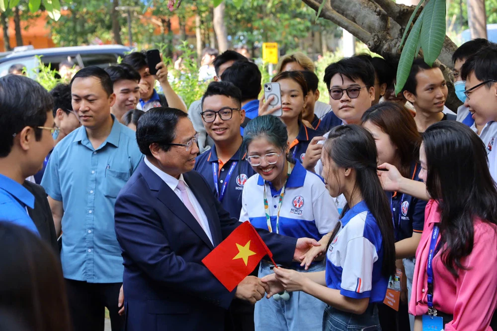 thu-tuong-pham-minh-chinh-phat-bieu (3).jpg