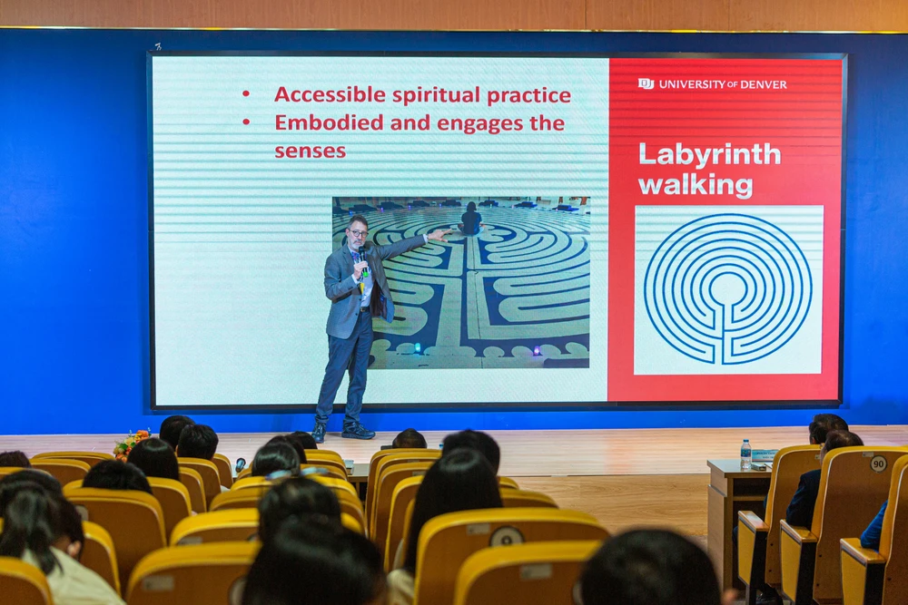 pham-gia-ban-than-hoi-thao-tam-ly (2).jpg