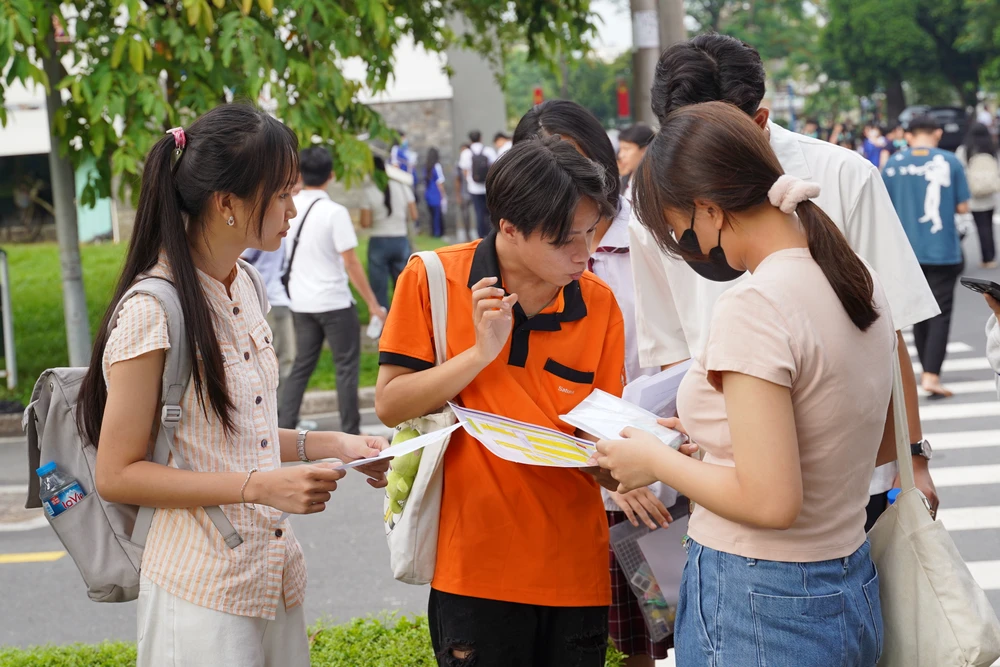 thi-danh-gia-nang-luc-vao-dai-hoc (9).JPG