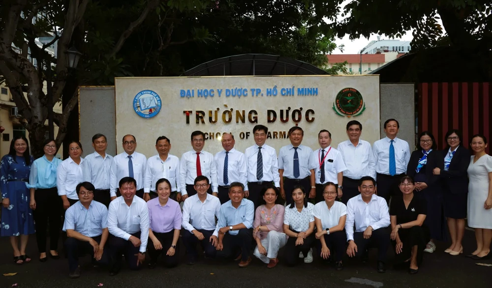 dai-hoc-y-duoc-tp-hcm (4).jpg