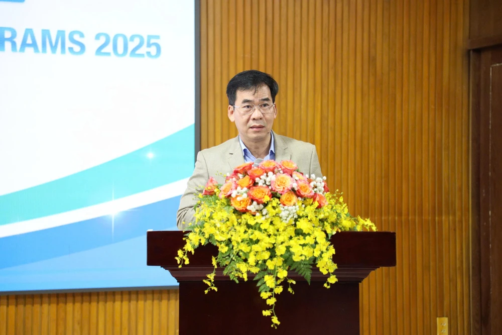 truong-dai-hoc-luat-tp-hcm (2).jpg