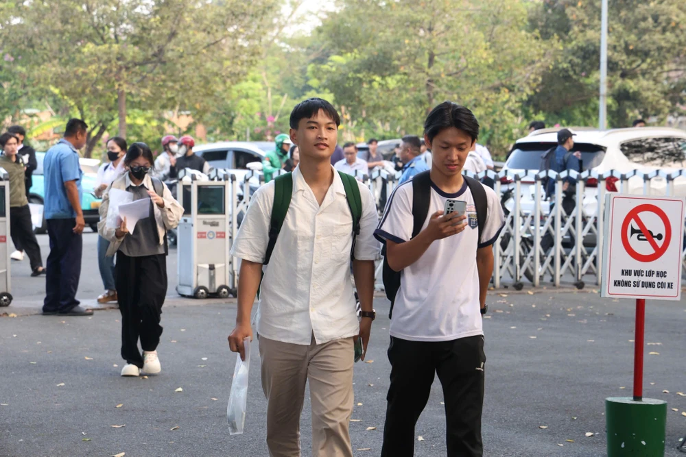 thi-sinh-thi-dai-hoc-thi-danh-gia-nang-luc (4).jpg