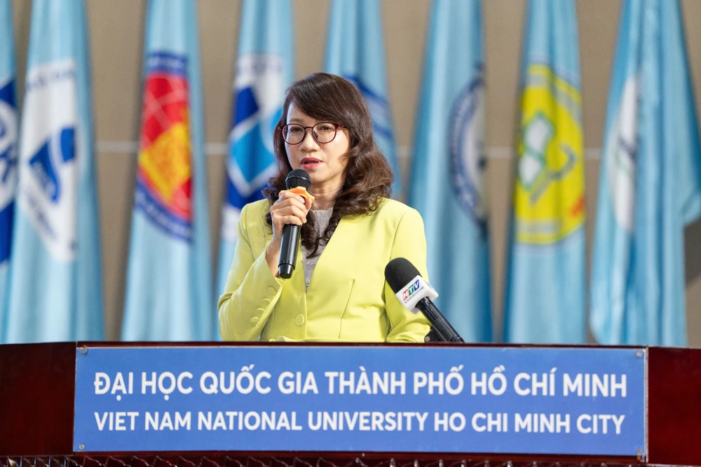 dai-hoc-cong-nghe-loi-doi-moi-sang-tao (2).jpg