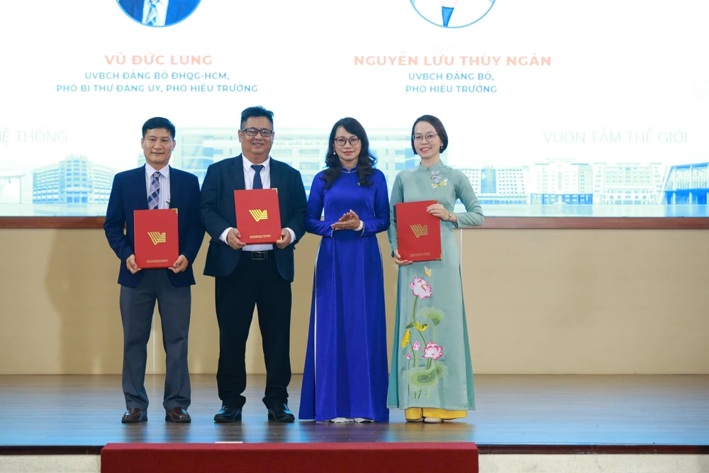 dh-quoc-gia-tp-hcm-bo-nhiem (6).jpg