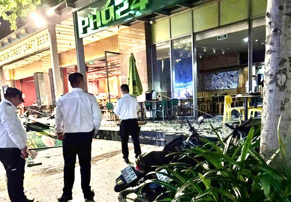 Nổ lớn tại quán phở ở TP Thủ Đức, nghi do rò rỉ khí gas