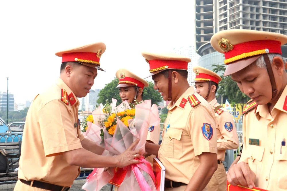 Phòng CSGT ra quân trấn áp tội phạm đường sông, giữ bình yên vùng thủy nội địa