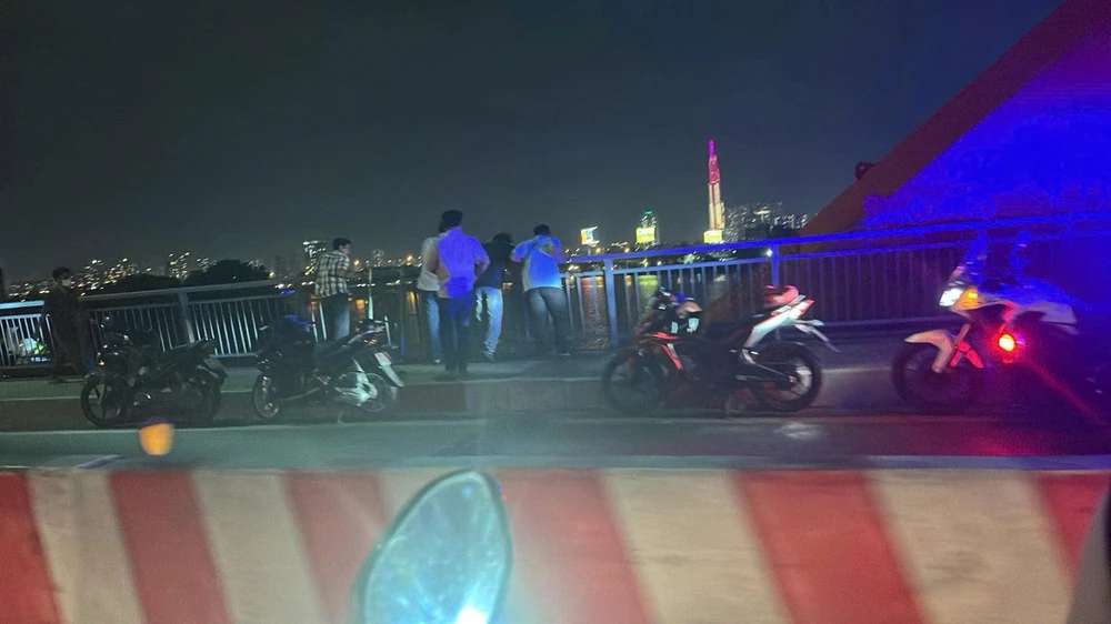 dang-ket-xe-nghiem-trong-tren-duong-pham-van-dong-tu-quan-binh-thanh-noi-dai-tp-thu-duc (2).jpg