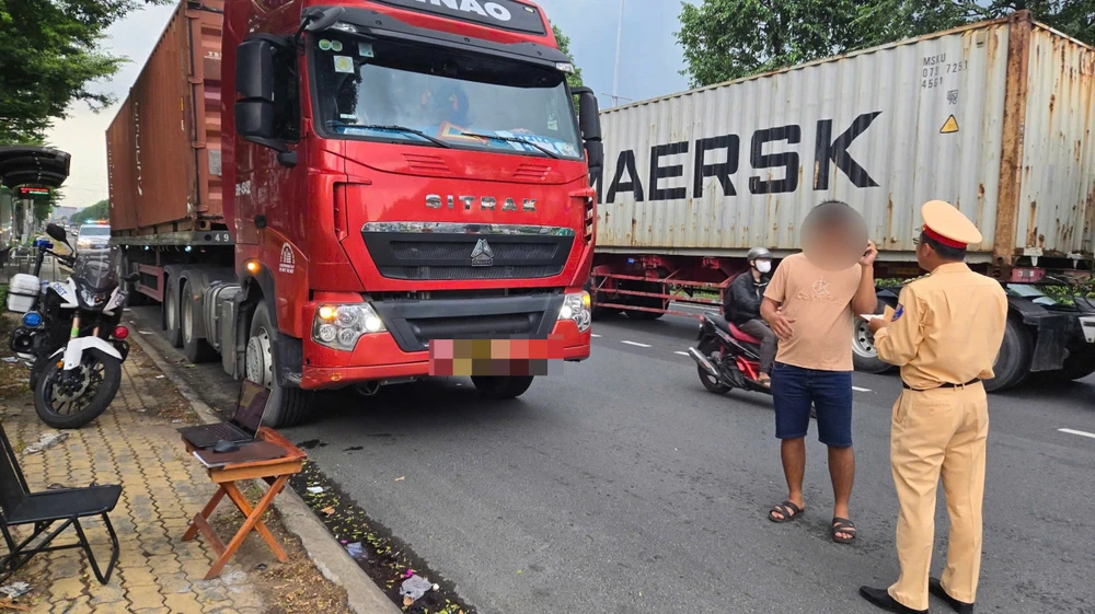 tp-hcm-xu-ly-nhieu-xe-khach-vi-pham-quy-dinh-ve-giam-sat-hanh-trinh-va-the-nhan-dang (3).jpg