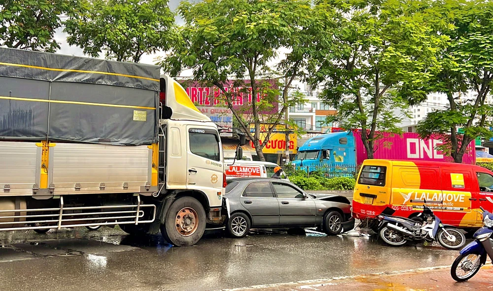 Lời khai nam tài xế xe tải gây tai nạn liên hoàn làm 2 người tử vong trước chợ Đầu Mối Thủ Đức