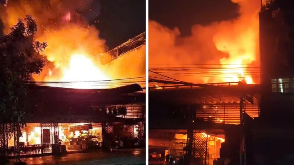 Nhà hàng hải sản ở TP Dĩ An bốc cháy dữ dội trong đêm