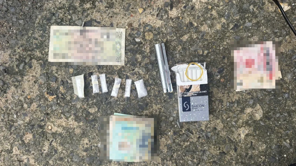 dong-nai-lien-tiep-bat-qua-tang-cac-vu-tang-tru-trai-phep-chat-ma-tuy (1).jpg